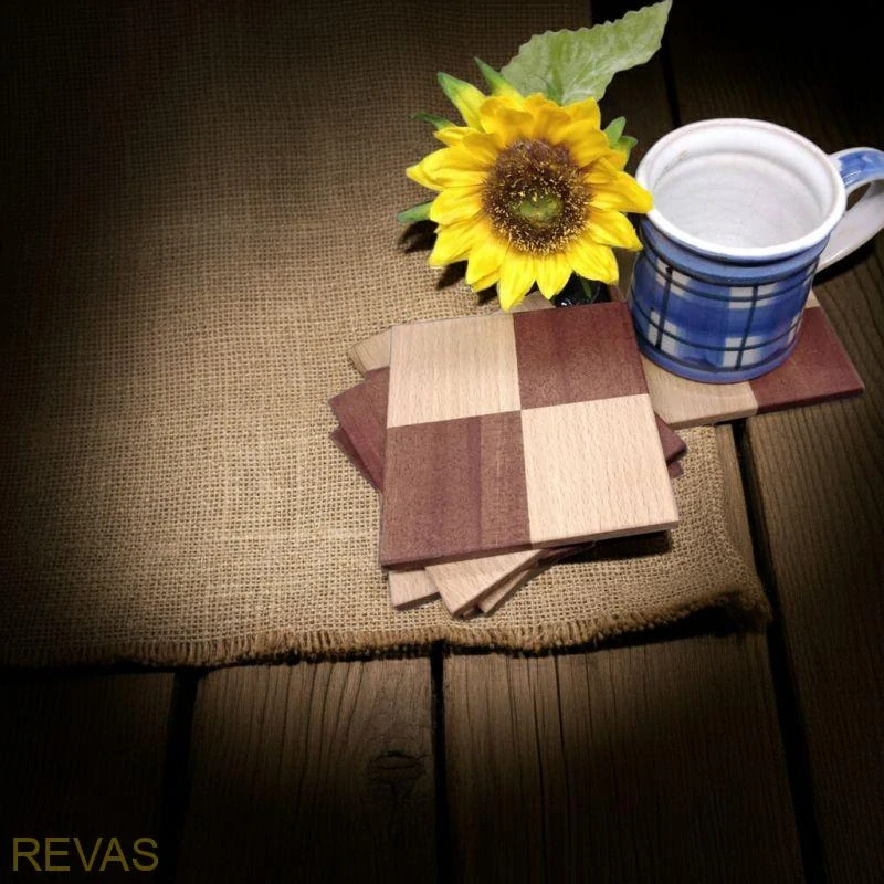 Dřevěný podtácek pod hrnek – 1 kus rozměr 9,5 x 9,5 cm