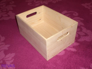Dřevěná bedýnka - d x š x v - 28 x 20 x 14 cm