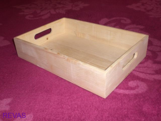 Dřevěná nízká bedýnka - d x š x v - 32 x 22 x 6 cm